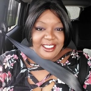 Meet your Posher, Latoya